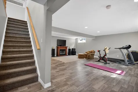 541 Juliana Drive Strathroy-caradoc ON N0L 1W0