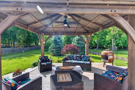 541 Juliana Drive Strathroy-caradoc ON N0L 1W0