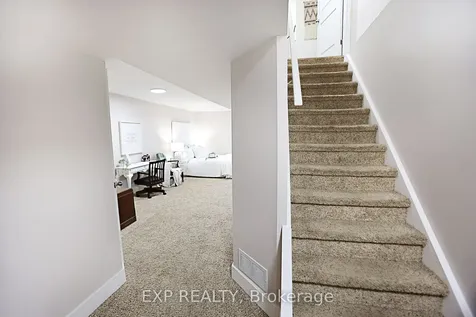 360 John Street N Hamilton ON L8L 4R1