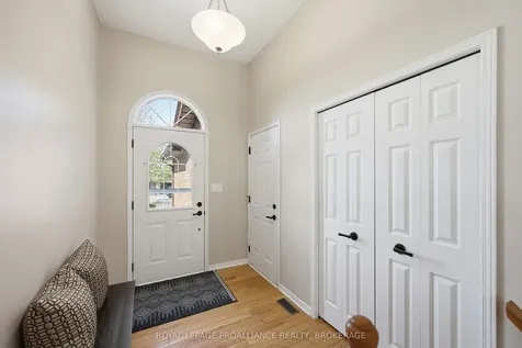 1380 Fisher Crescent Kingston ON K7M 8T2