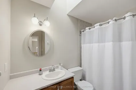 1380 Fisher Crescent Kingston ON K7M 8T2