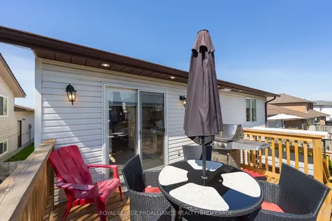 1380 Fisher Crescent Kingston ON K7M 8T2