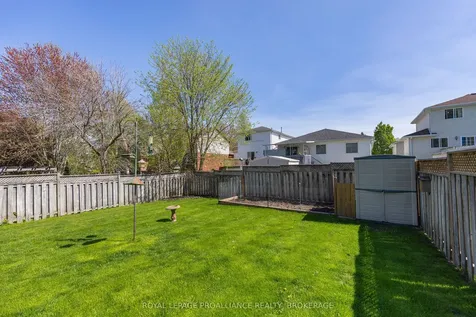 1380 Fisher Crescent Kingston ON K7M 8T2