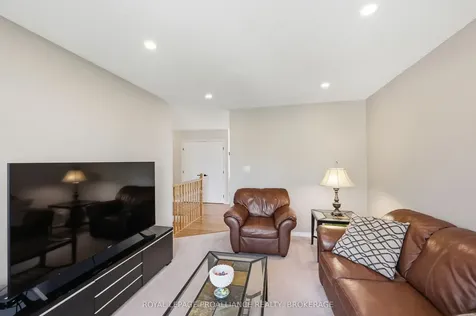 1380 Fisher Crescent Kingston ON K7M 8T2