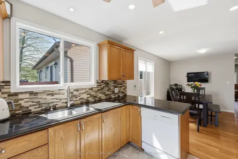 1380 Fisher Crescent Kingston ON K7M 8T2