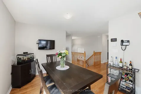 1380 Fisher Crescent Kingston ON K7M 8T2