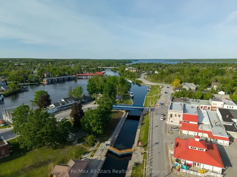 58 Navigators Trail Kawartha Lakes ON K0M 1A0