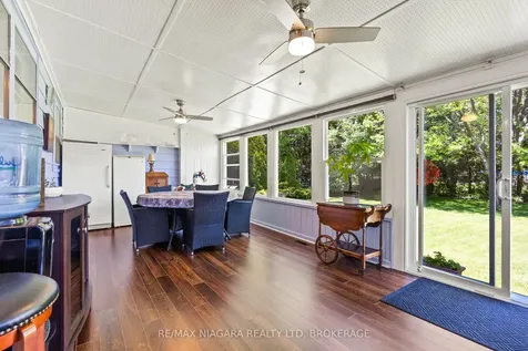 44 Chantler Road Welland ON L3C 4M5