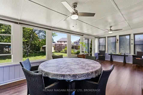 44 Chantler Road Welland ON L3C 4M5