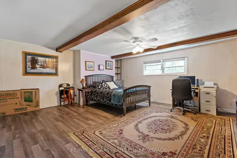 44 Chantler Road Welland ON L3C 4M5