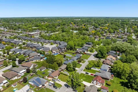 44 Chantler Road Welland ON L3C 4M5