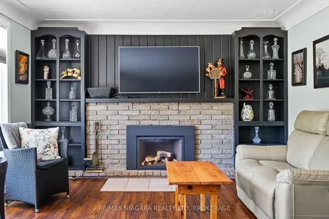 44 Chantler Road Welland ON L3C 4M5