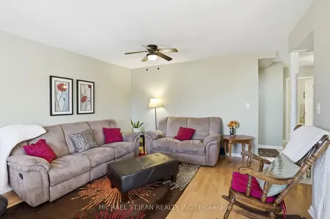16 Woodland Drive Welland ON L3C 7C9