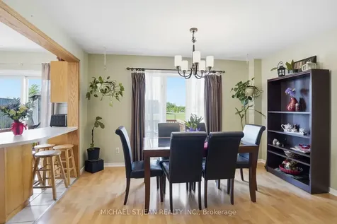 16 Woodland Drive Welland ON L3C 7C9