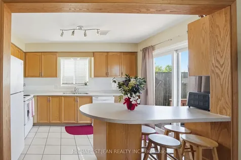 16 Woodland Drive Welland ON L3C 7C9