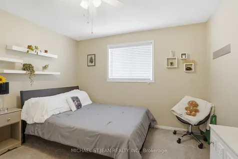16 Woodland Drive Welland ON L3C 7C9