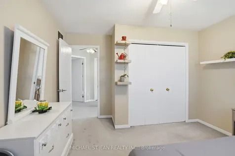 16 Woodland Drive Welland ON L3C 7C9