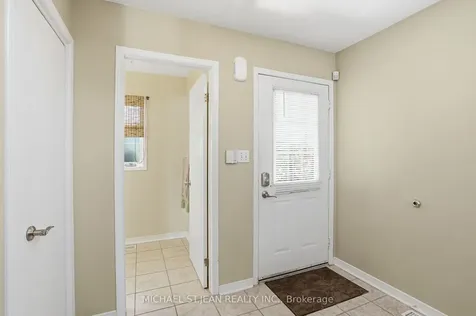 16 Woodland Drive Welland ON L3C 7C9