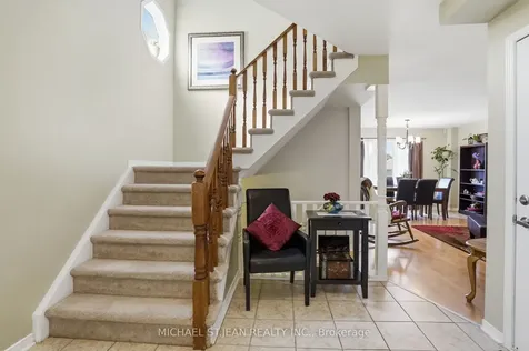 16 Woodland Drive Welland ON L3C 7C9