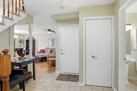 16 Woodland Drive Welland ON L3C 7C9