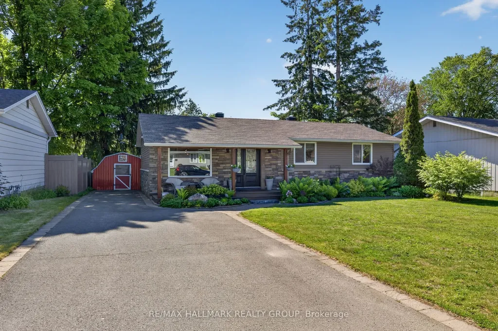 120 Abbeyhill Drive Kanata ON K2L 1H2