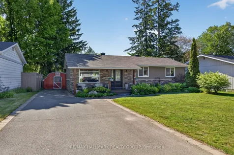 120 Abbeyhill Drive Kanata ON K2L 1H2