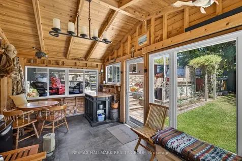 120 Abbeyhill Drive Kanata ON K2L 1H2