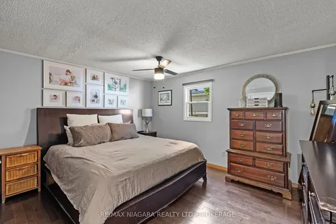 25 Mildred Avenue St. Catharines ON L2R 6J2