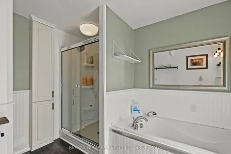 25 Mildred Avenue St. Catharines ON L2R 6J2