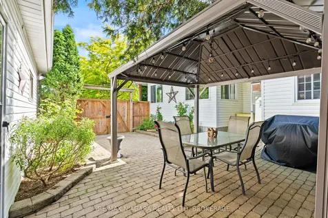25 Mildred Avenue St. Catharines ON L2R 6J2