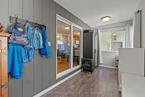 25 Mildred Avenue St. Catharines ON L2R 6J2