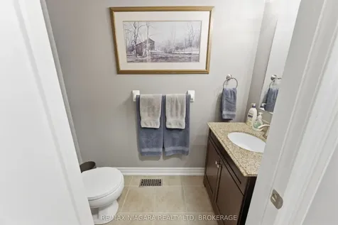 4099 Highland Park Drive Lincoln ON L3J 0L7