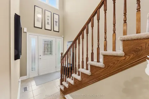 4099 Highland Park Drive Lincoln ON L3J 0L7