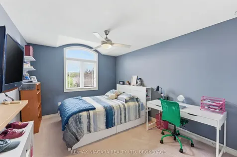 4099 Highland Park Drive Lincoln ON L3J 0L7