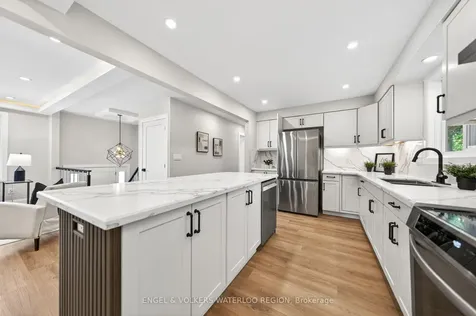 627 Glen Forrest Boulevard Waterloo ON N2L 4K1