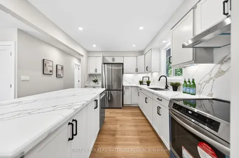 627 Glen Forrest Boulevard Waterloo ON N2L 4K1