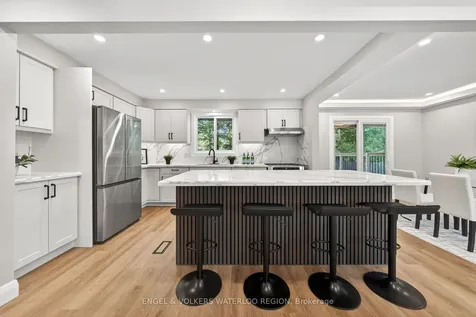 627 Glen Forrest Boulevard Waterloo ON N2L 4K1