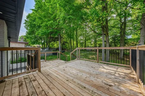 627 Glen Forrest Boulevard Waterloo ON N2L 4K1