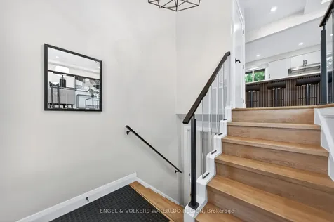 627 Glen Forrest Boulevard Waterloo ON N2L 4K1