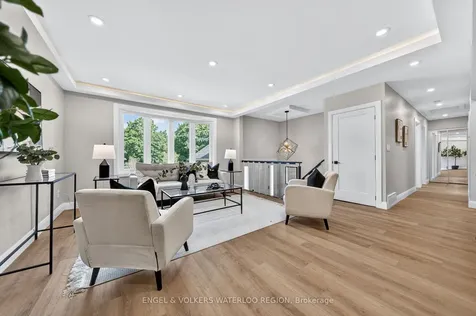 627 Glen Forrest Boulevard Waterloo ON N2L 4K1