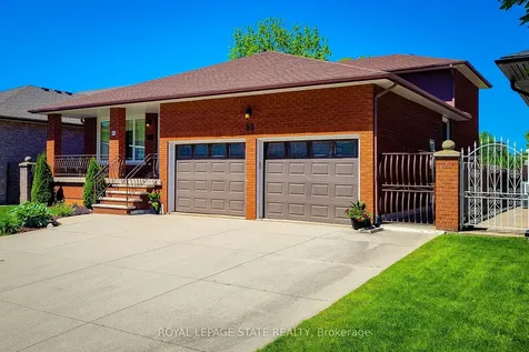 56 Teak Street Hamilton ON L8G 4W5