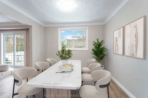 10 Donegel Place Hamilton ON L9A 4Z6