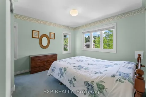 3 Madison Court E Welland ON L3C 7G3