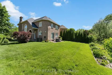 3 Madison Court E Welland ON L3C 7G3