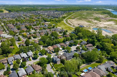3 Madison Court E Welland ON L3C 7G3