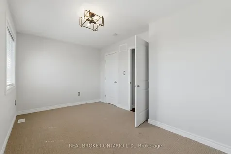 201 Westbank Trail Hamilton ON L8J 0H4