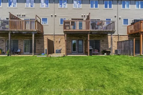 201 Westbank Trail Hamilton ON L8J 0H4