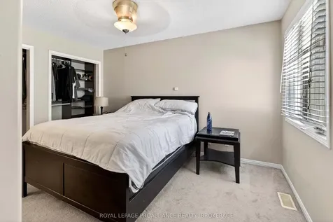 960 Swanfield Street Kingston ON K7M 0A5