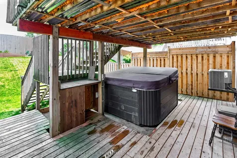 960 Swanfield Street Kingston ON K7M 0A5