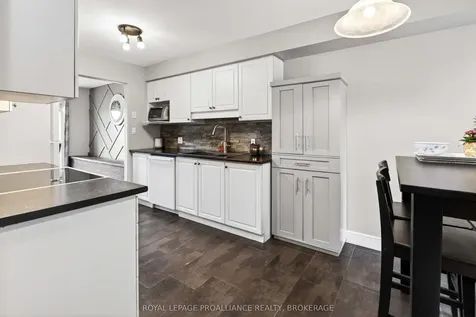 960 Swanfield Street Kingston ON K7M 0A5